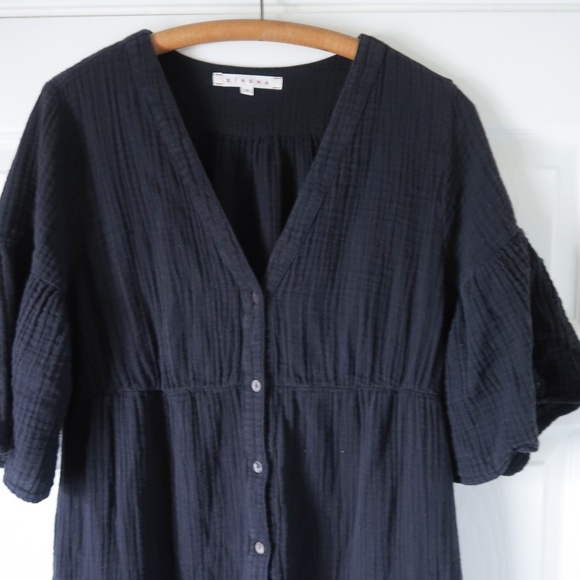 XiRENA Black Midi Dress - Picture 3 of 6